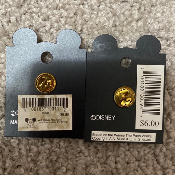 Disney 2000 Winnie the Pooh Collectible Pin Bundle - Picture 3 of 4